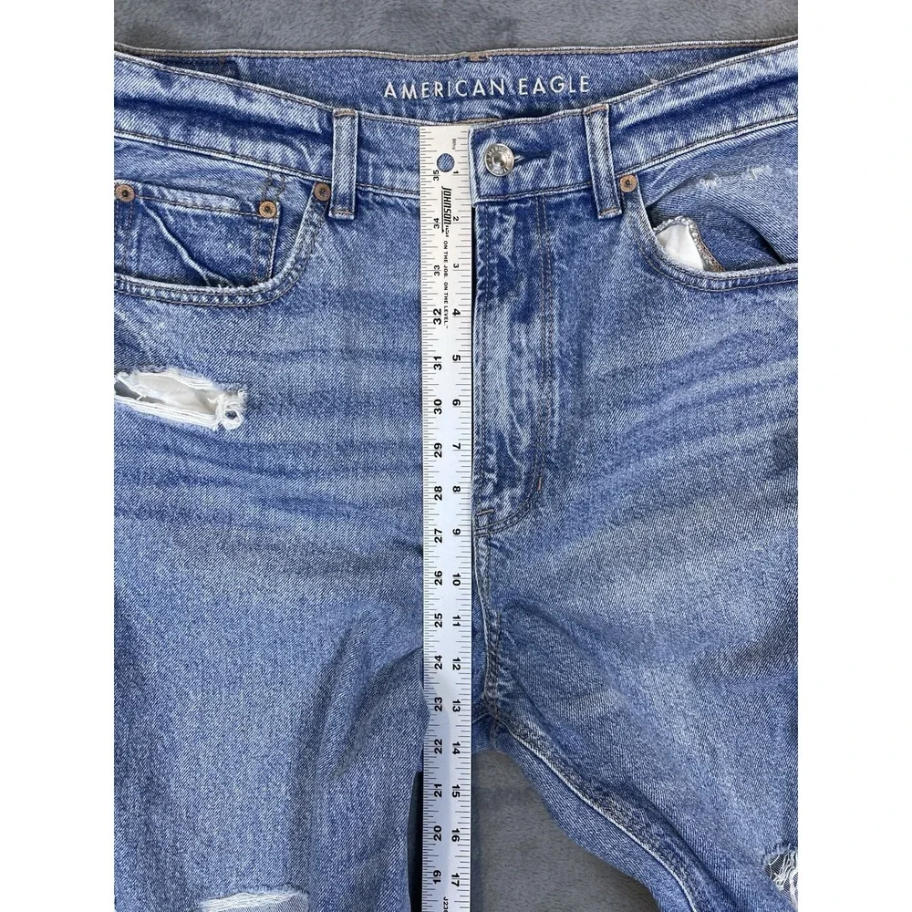 American Eagle Jeans Womens 12 Short Blue Light Wash High Rise Baggy Straight - Picture 4 of 10